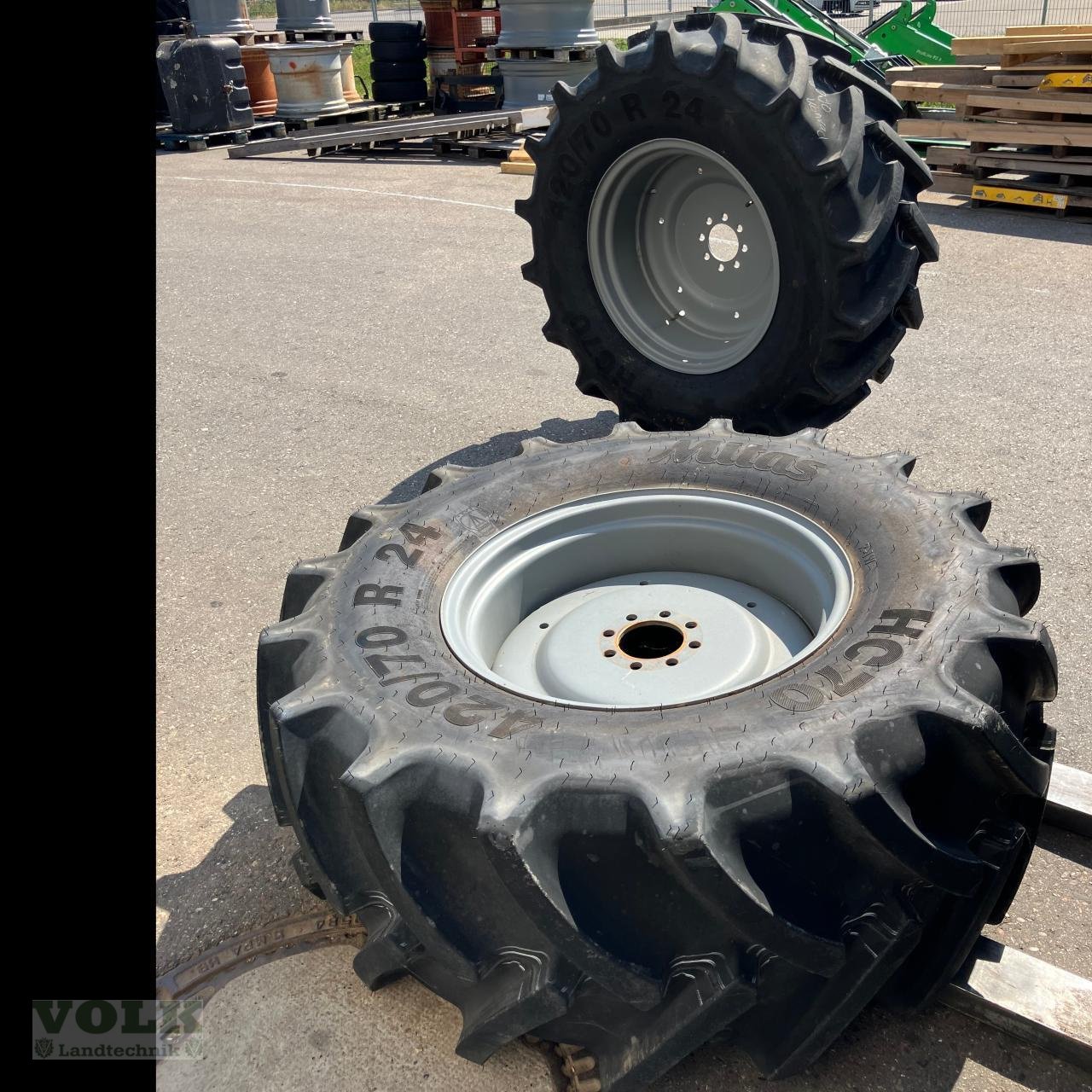 Sonstiges типа Deutz-Fahr Kompletträder 420/70R24 | 480/70R34, Neumaschine в Friedberg-Derching (Фотография 5)